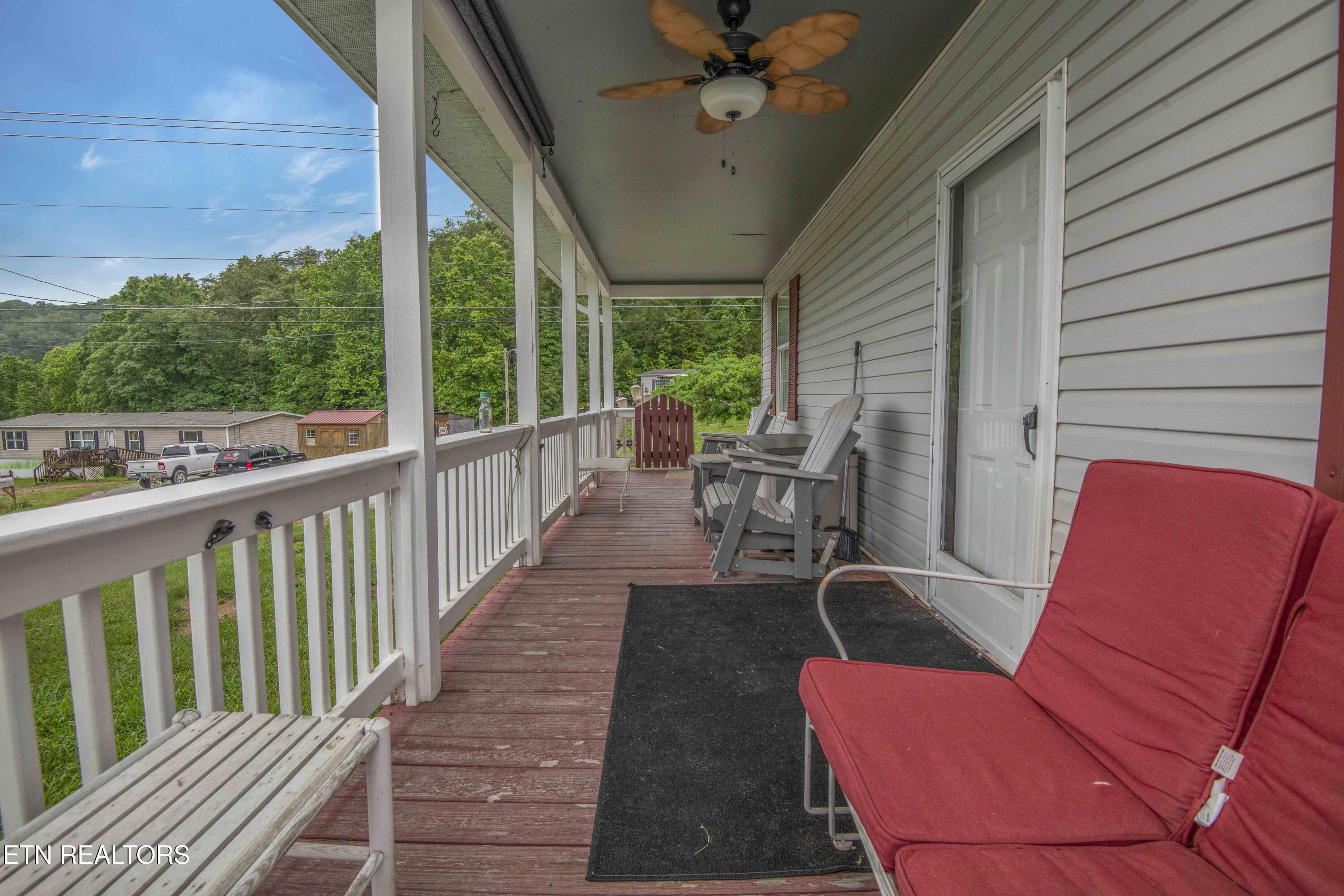 555 Little Valley Road Maynardville, TN 37807 - Photo 5 of 44 C1C37863-235F-41DA-A36C-E82A19F8FBA4