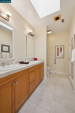 $1,725,000 | 70 Ned's Way, Tiburon, CA 94920