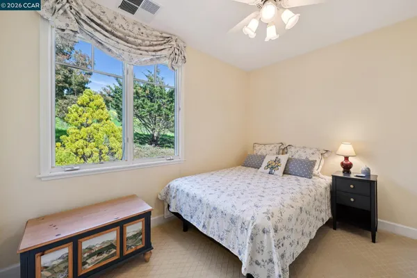 $1,725,000 | 70 Ned's Way, Tiburon, CA 94920