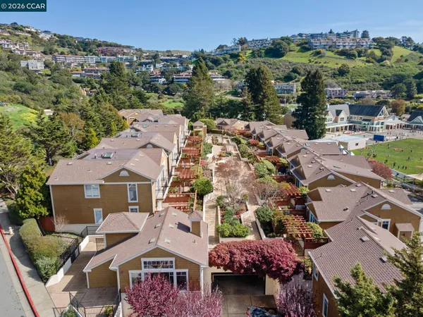 a house view with a outdoor space