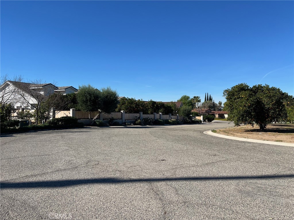 11140 Old Fashion Way Riverside, CA 92503 - Photo 9 of 13