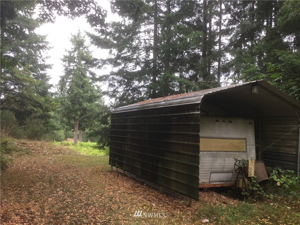 560 East Stretch Island Road South Grapeview, WA 98546 - Photo 14 of 19 Gallery Image 14