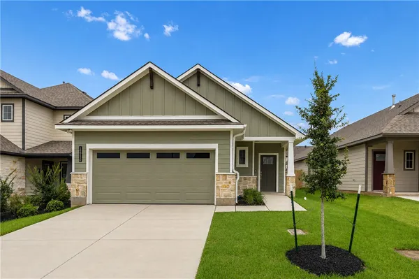 $2,250 | 15290 Still Water Mdw Loop, College Station, TX 77845