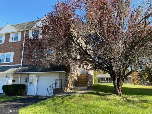 $2,400 | 1624 Tremont Avenue, Norristown, PA 19401