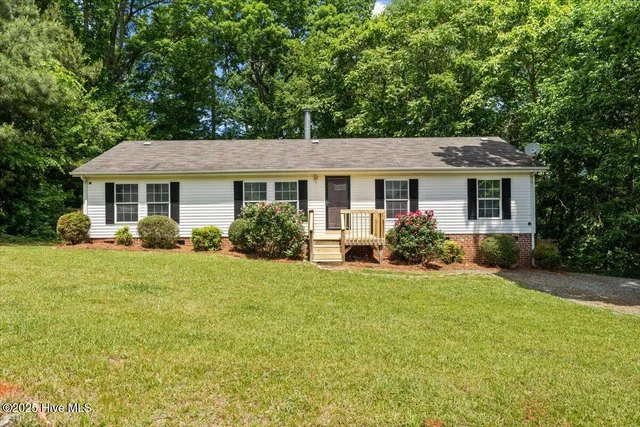 $254,000 | 1004 Candlewood Circle, Siler City, NC 27344