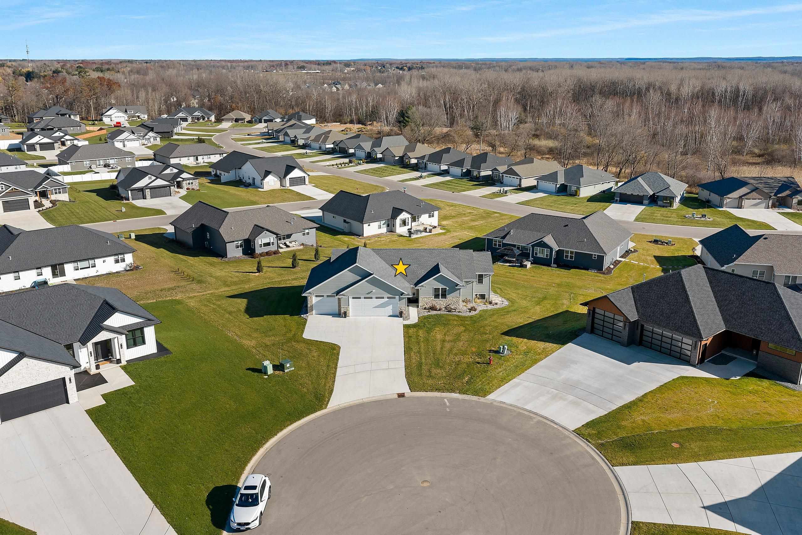 2121 Durum Court Suamico, WI 54313 - Photo 65 of 88