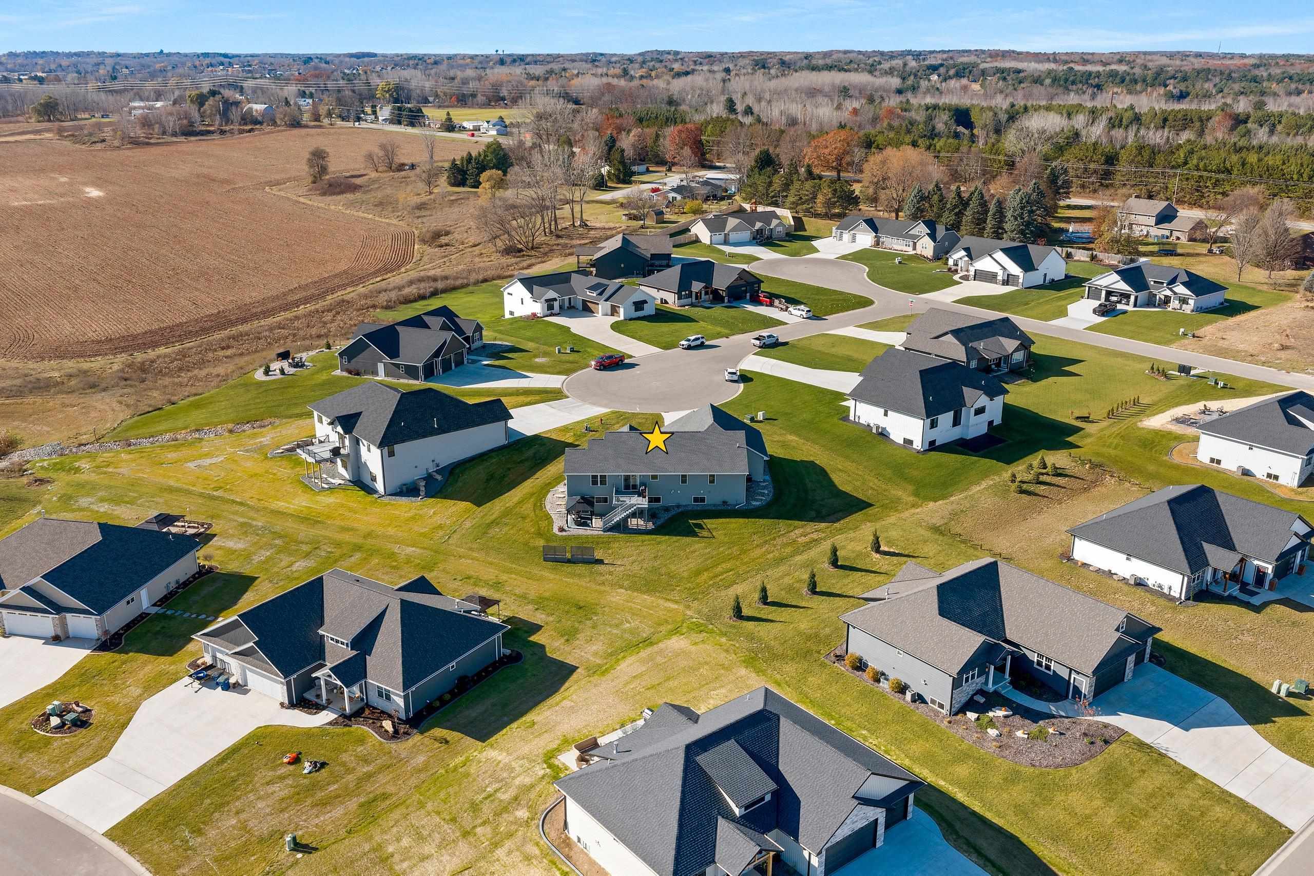2121 Durum Court Suamico, WI 54313 - Photo 73 of 88