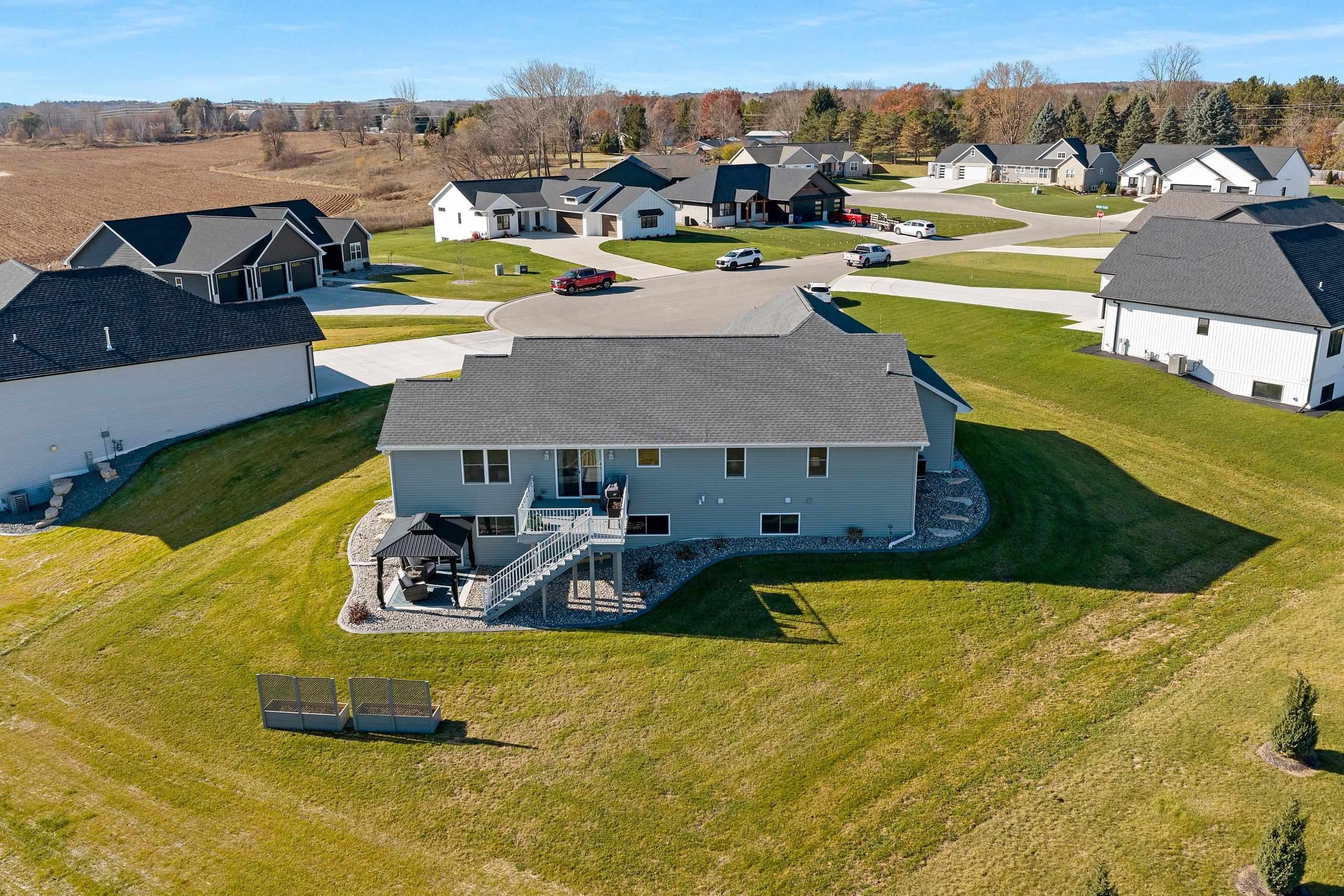 2121 Durum Court Suamico, WI 54313 - Photo 75 of 88