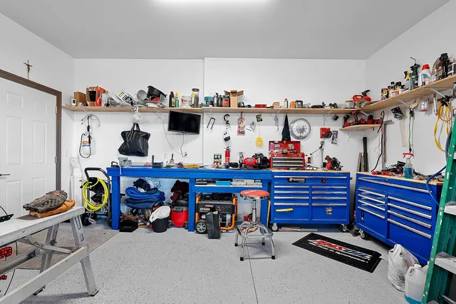 $575,000 | 2121 Durum Court, Suamico, WI 54313