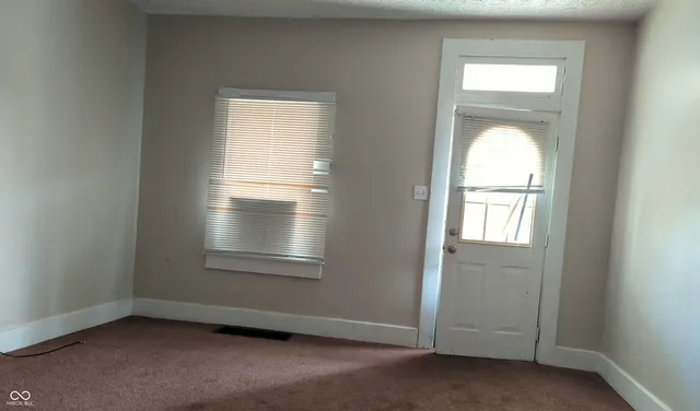 $129,900 | 604 Lincoln Street, Indianapolis, IN 46203