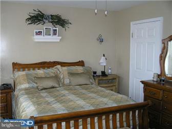 115 Cornflower Road Hamilton, NJ 08620 - Photo 10 of 12 Bedroom - Main