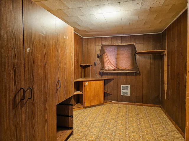 $149,000 | 452 4th Street Northwest, Perham, MN 56573