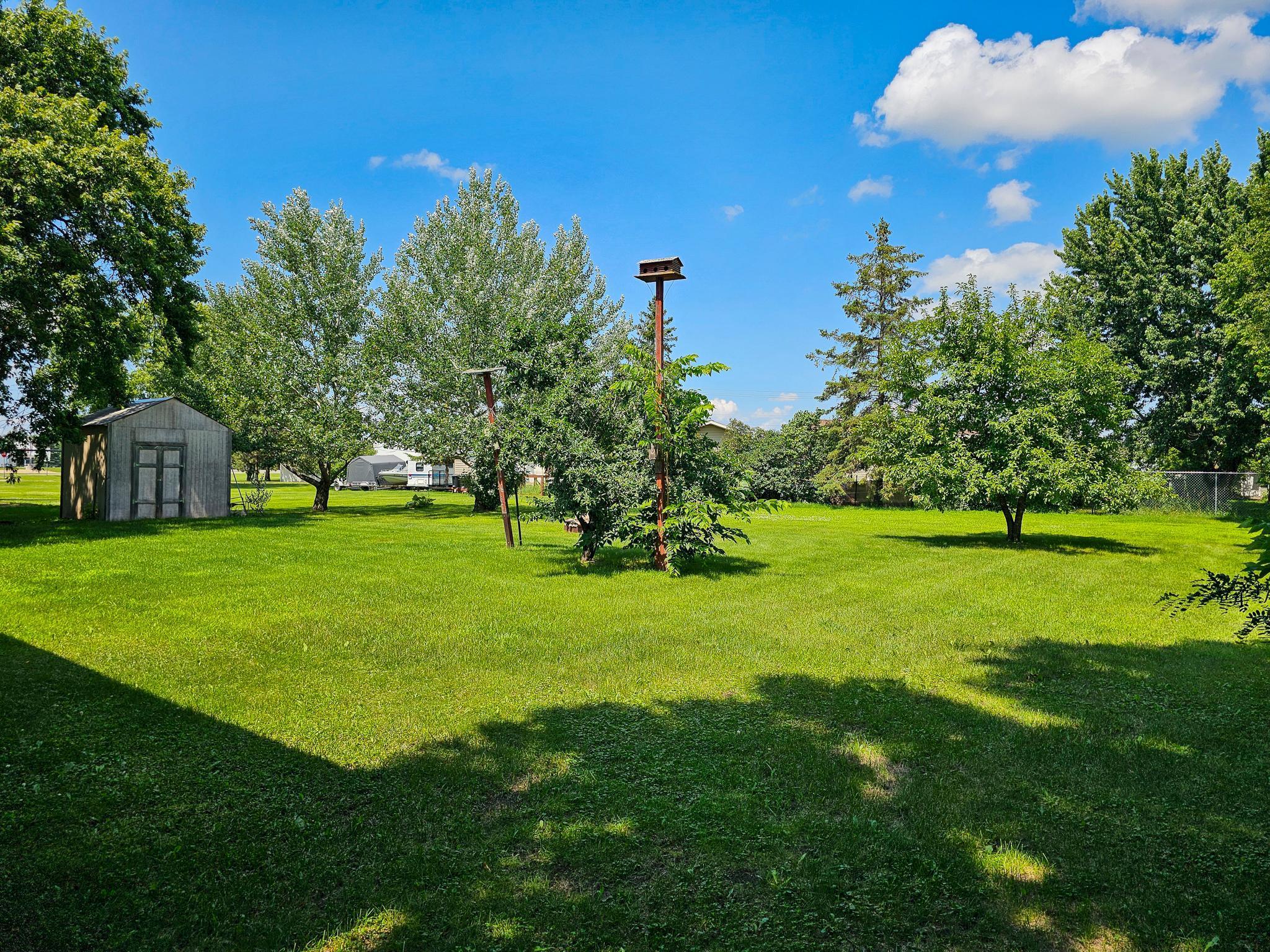 452 4th Street Northwest Perham, MN 56573 - Photo 5 of 26