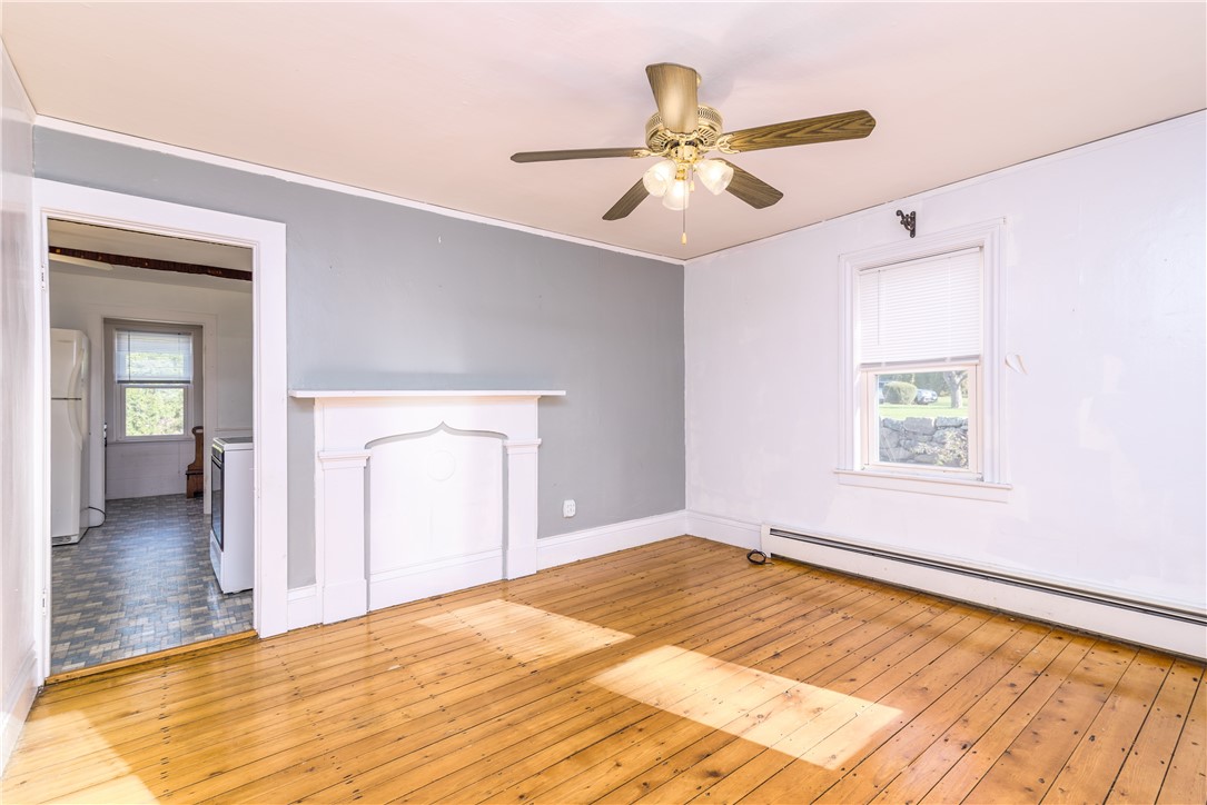 19 State Street Westerly, RI 02891 - Photo 7 of 33