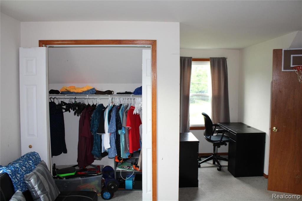 7203 Coldwater Road Flushing, MI 48433 - Photo 44 of 72