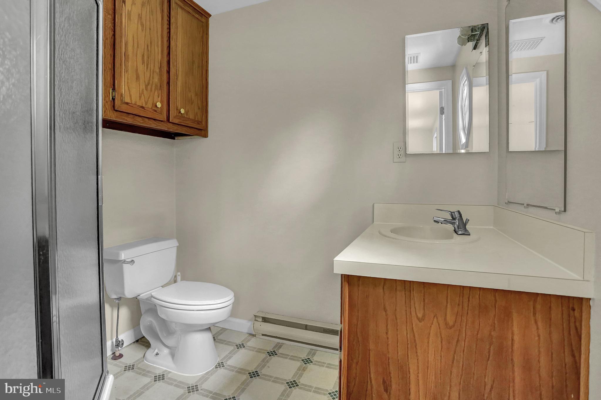 215 Shorb Mill Road Fairfield, PA 17320 - Photo 21 of 39 Bathroom #2