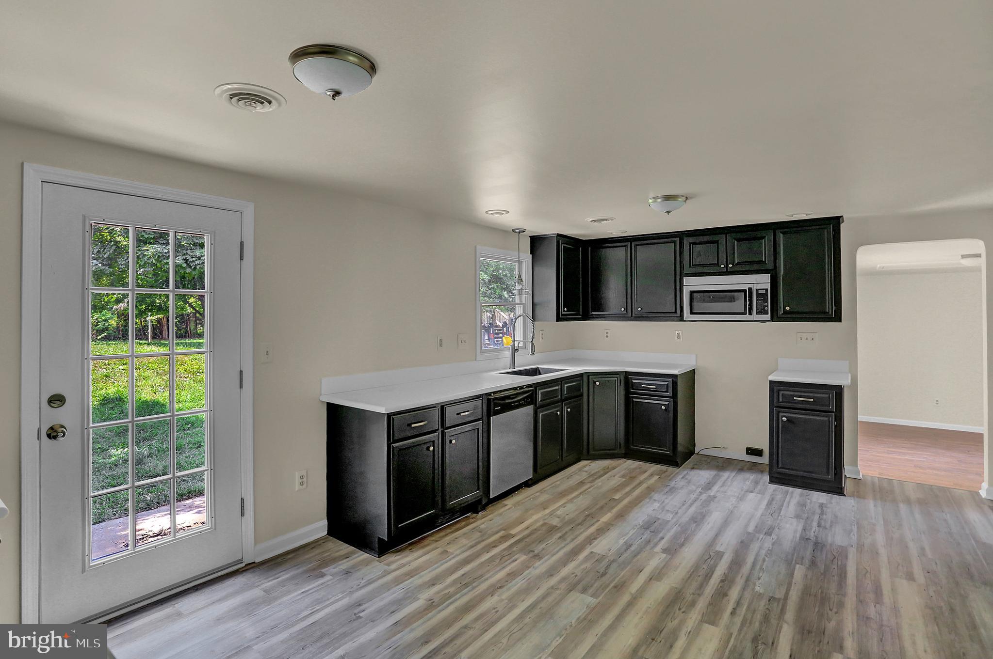 215 Shorb Mill Road Fairfield, PA 17320 - Photo 8 of 39 Kitchen