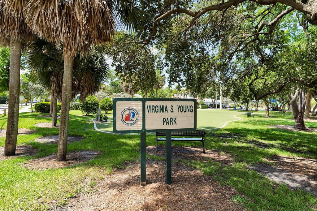 805 Southeast 10th Street Fort Lauderdale, FL 33316 - Photo 12 of 25