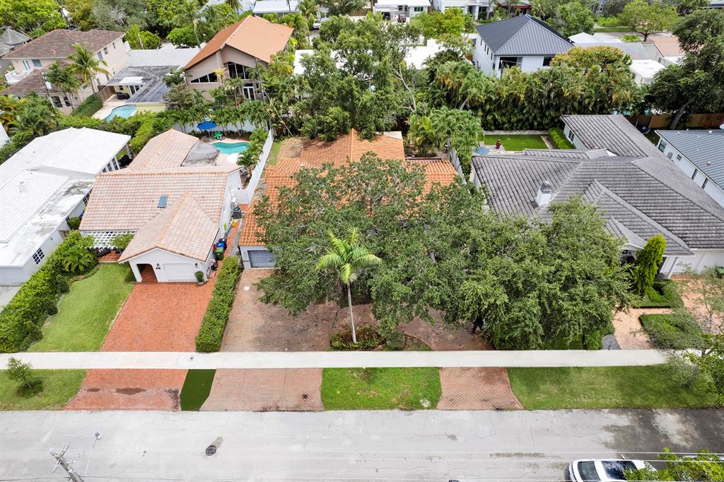 805 Southeast 10th Street Fort Lauderdale, FL 33316 - Photo 8 of 25
