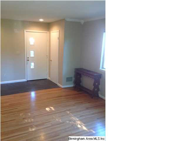 1328 Southhall Road Birmingham, AL 35213 - Photo 11 of 32