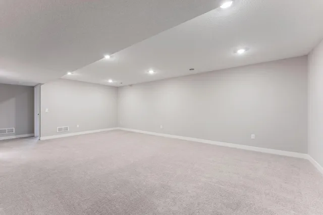 $708,000 | 15029 Ardmullivan Lane, Rosemount, MN 55068