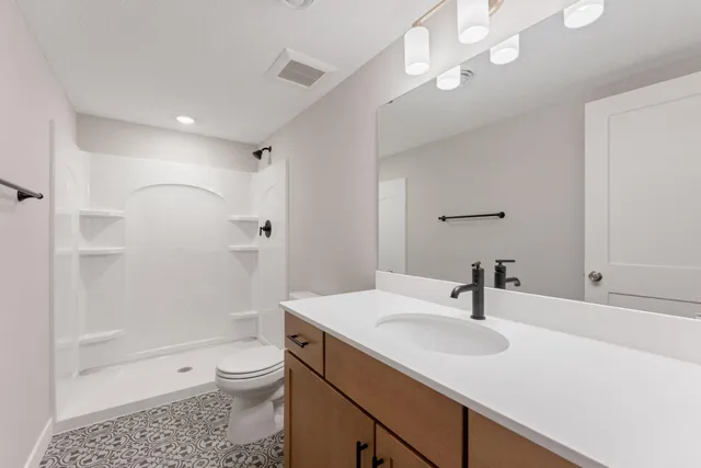 $708,000 | 15029 Ardmullivan Lane, Rosemount, MN 55068