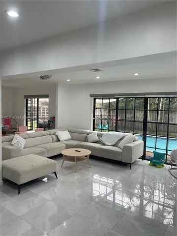 $4,800 | 10153 Southwest 51st Street, Cooper City, FL 33328