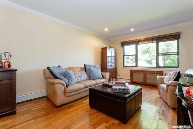 $245,000 | 1213 East Broadway, Unit B24, Hewlett, NY 11557