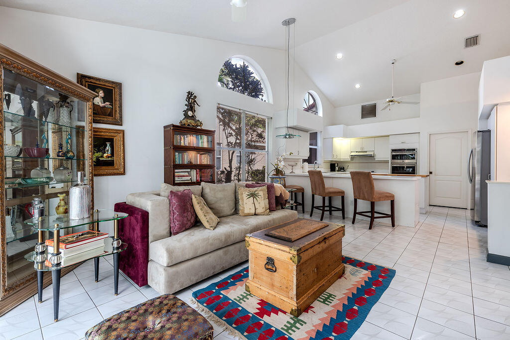 7828 Dorchester Road Boynton Beach, FL 33472 - Photo 14 of 50 7828DorchesterRd.-10