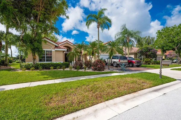 $4,998 | 7828 Dorchester Road, Boynton Beach, FL 33472