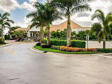 $4,998 | 7828 Dorchester Road, Boynton Beach, FL 33472