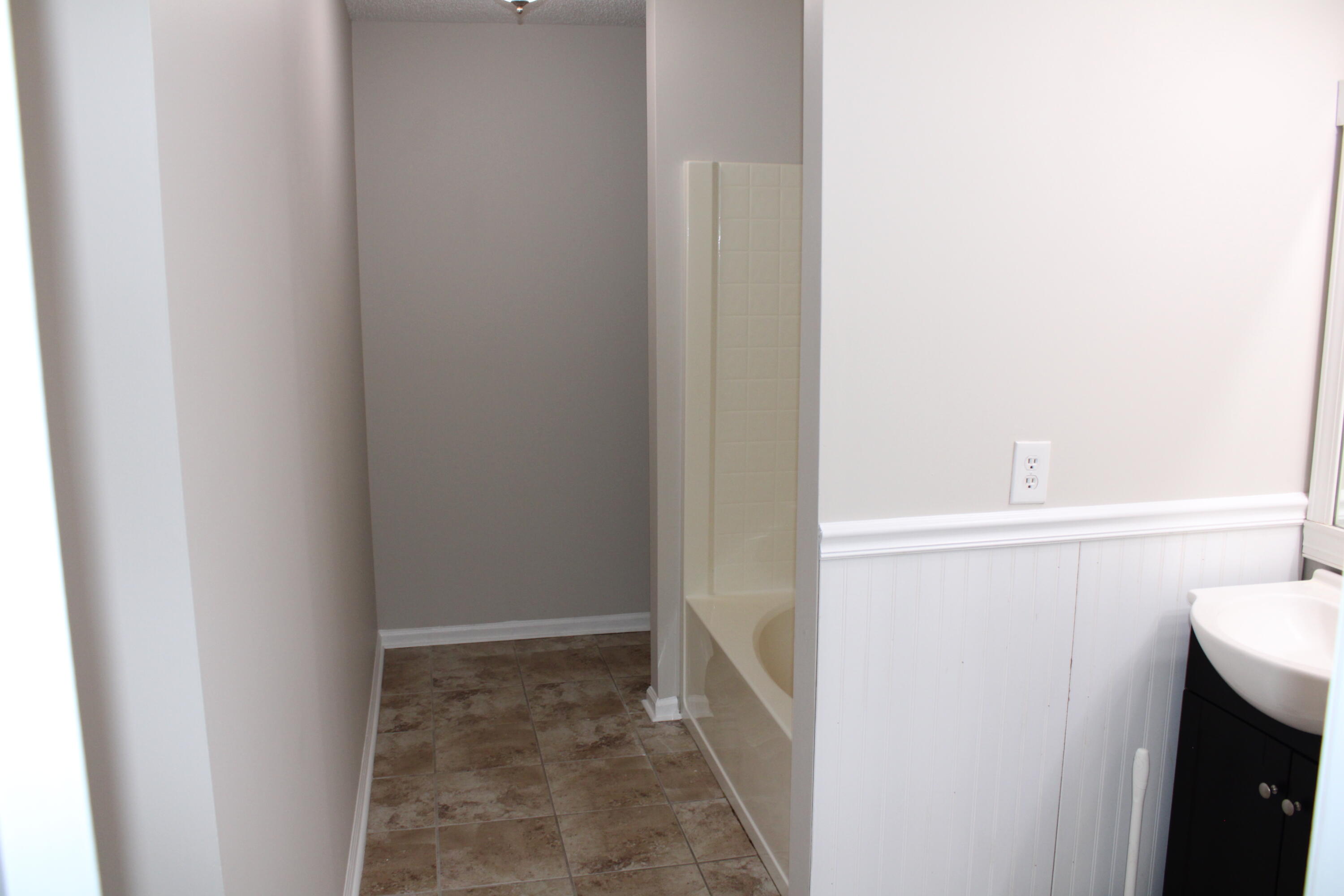 184 Springway Drive Columbia, SC 29209 - Photo 12 of 15 IMG_3436