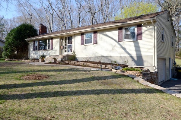 140 Prescott Road Northbridge, MA 01588 - Photo 2 of 22 a front view of a house with a yard