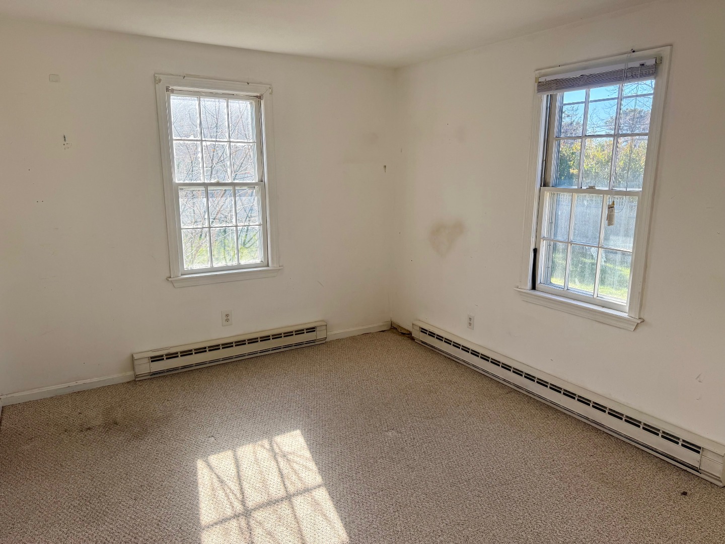 1 Pinkham Circle Nantucket, MA 02554 - Photo 6 of 12 an empty room with a window