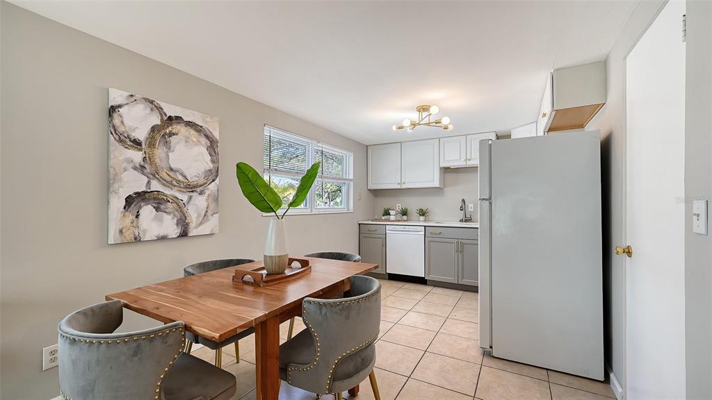 1860 7th Street Sarasota, FL 34236 - Photo 13 of 75