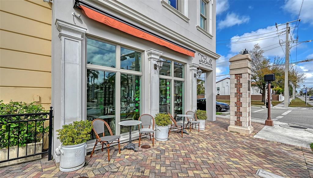 1860 7th Street Sarasota, FL 34236 - Photo 59 of 75 a view of a building with sitting area