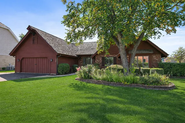 $725,000 | 1548 Wood Creek Trail, Bartlett, IL 60103