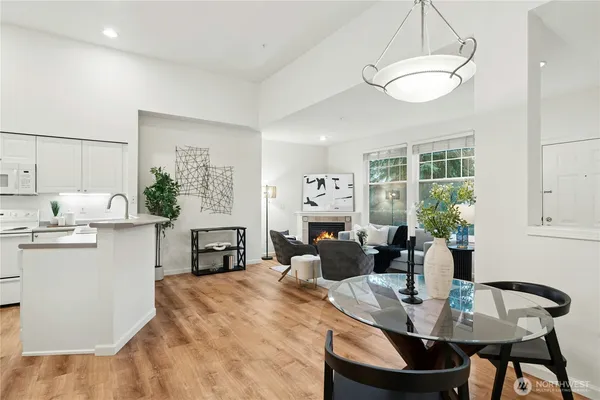 $360,000 | 16125 Juanita Woodinville Way Northeast, Unit 2202, Bothell, WA 98011