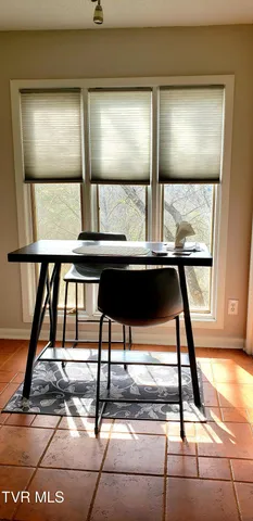 $268,500 | 323 Hickory Bluff, Johnson City, TN 37601