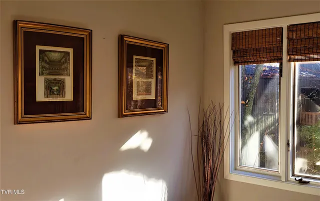 $268,500 | 323 Hickory Bluff, Johnson City, TN 37601