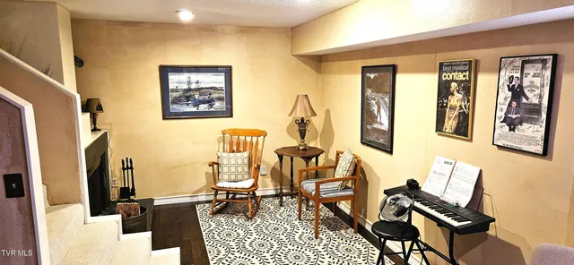 $268,500 | 323 Hickory Bluff, Johnson City, TN 37601