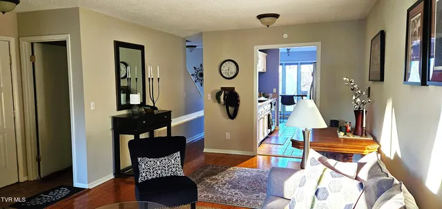 $268,500 | 323 Hickory Bluff, Johnson City, TN 37601