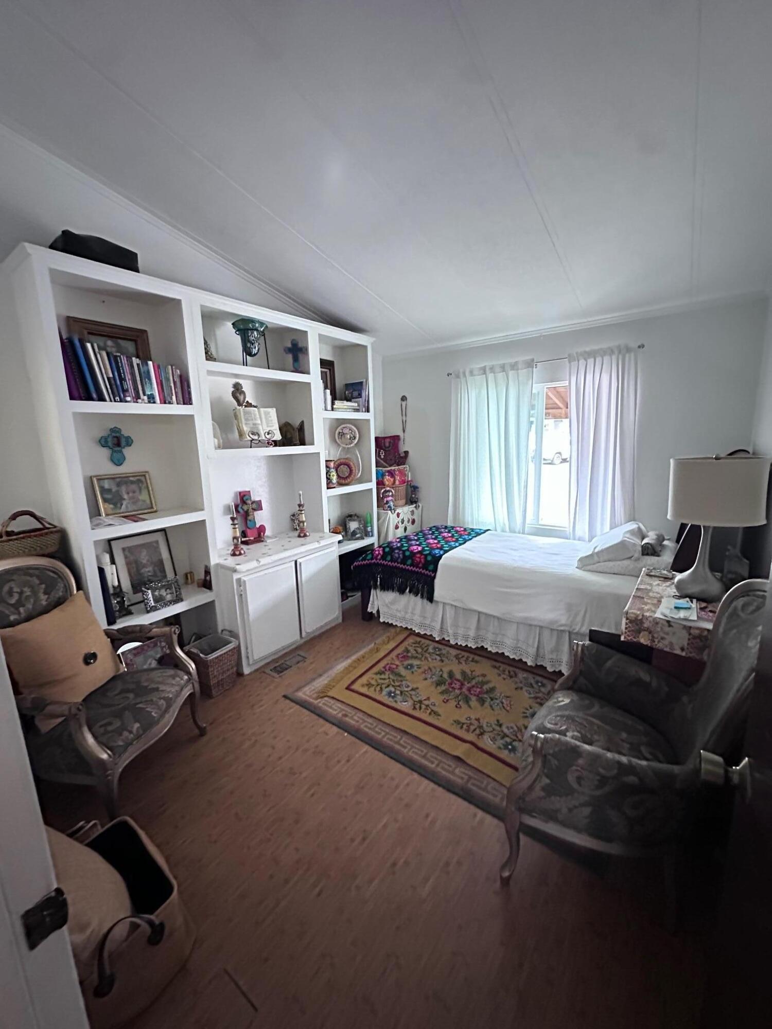 4400 Carpinteria Avenue, Unit 1 Carpinteria, CA 93013 - Photo 2 of 7 IMG_2727