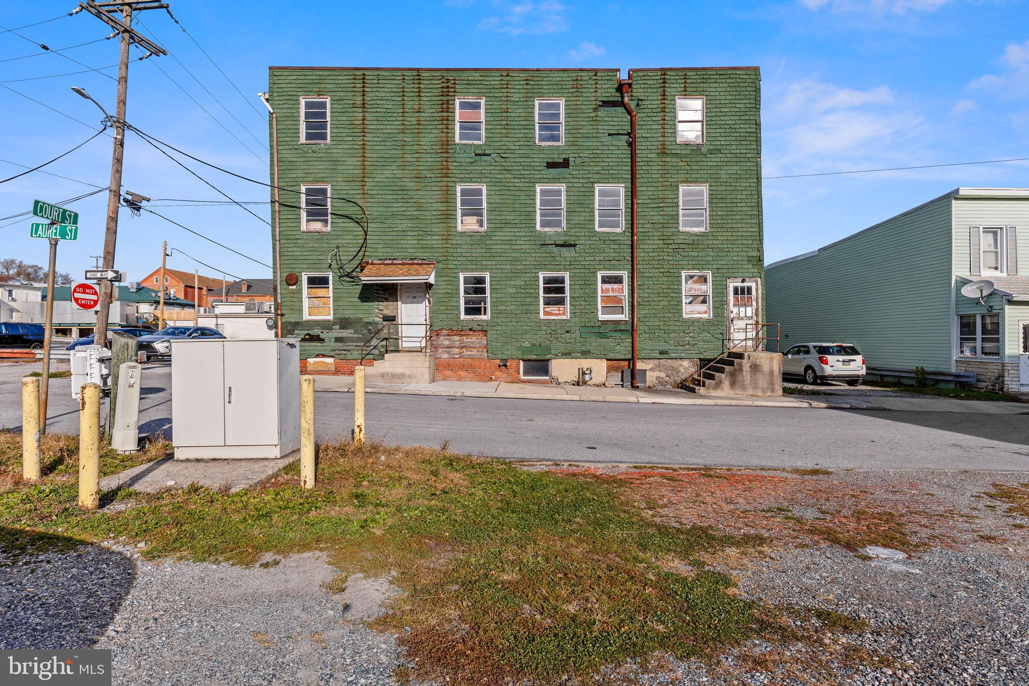 25 Laurel Street York, PA 17404 - Photo 3 of 33 a city street lined with tall buildings