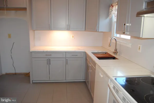 $419,000 | 10 Featherbed Court, Lawrenceville, NJ 08648