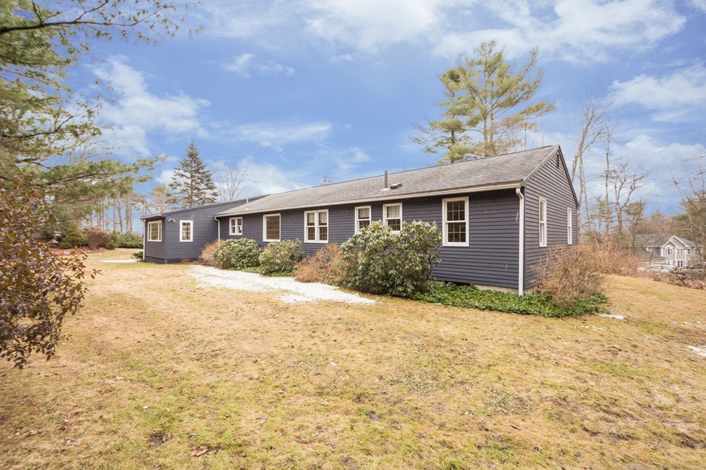 8 Castle Road Westford, MA 01886 - Photo 26 of 30 Gallery Image 26