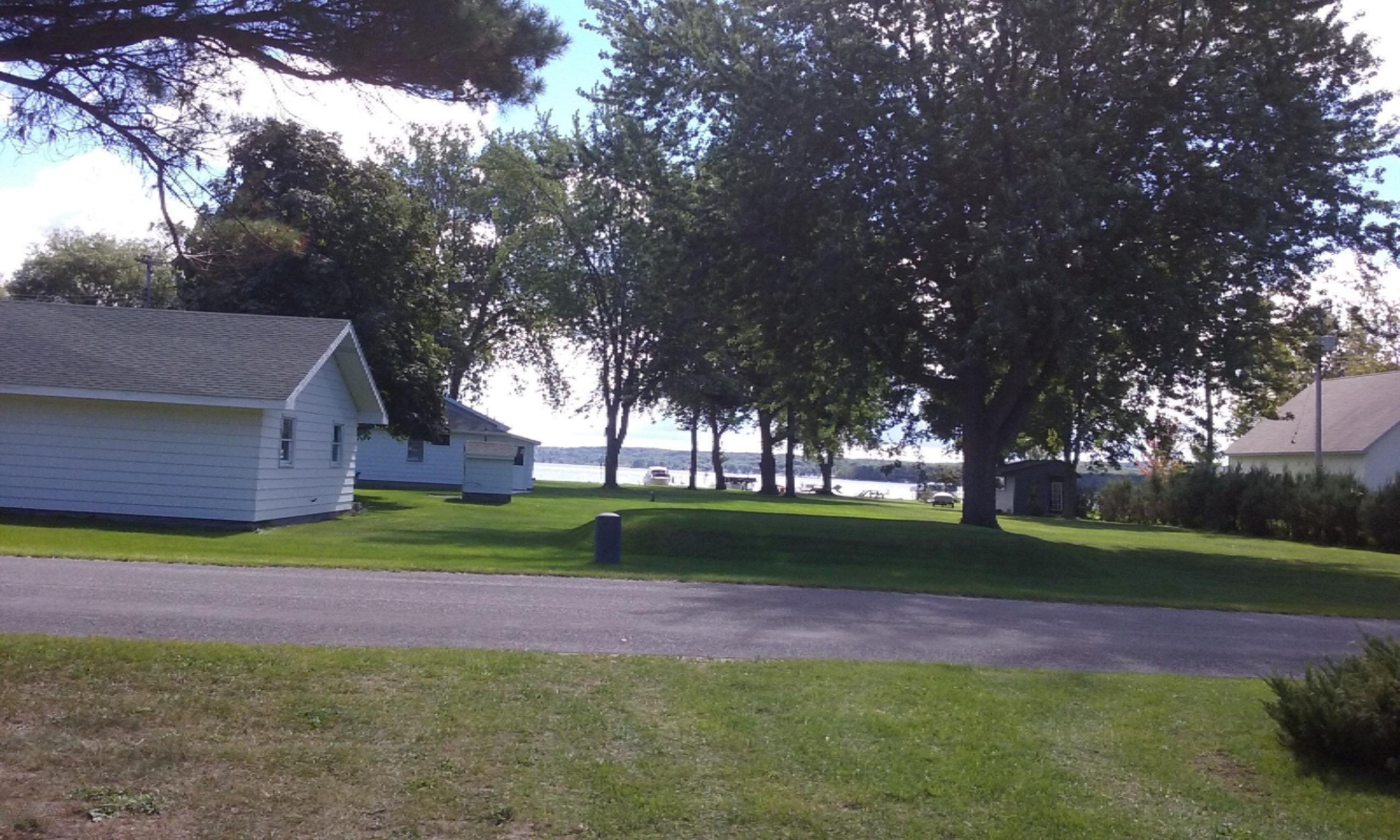 8600 Bayview Road Onekama, MI 49675 - Photo 42 of 65 2016-09-01 11.42.42