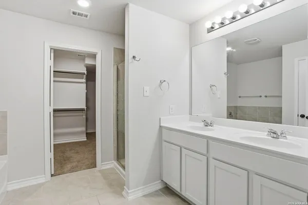 $2,000 | 15135 Longtailed Duck, San Antonio, TX 78253