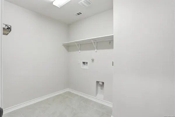 $2,000 | 15135 Longtailed Duck, San Antonio, TX 78253