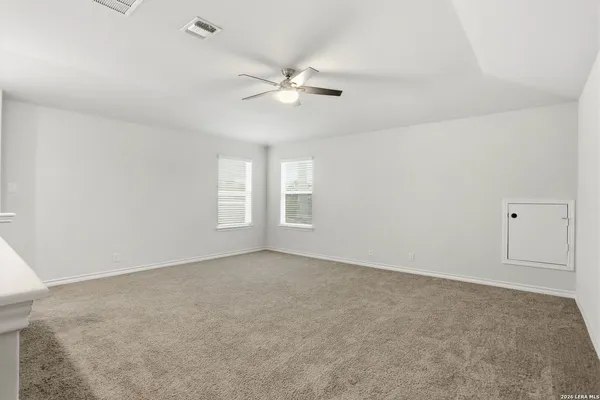 $2,000 | 15135 Longtailed Duck, San Antonio, TX 78253